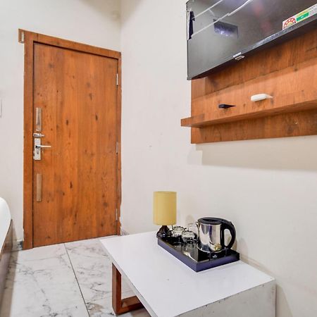 Hotel O Ujjain Near Hari Fatak Exteriör bild